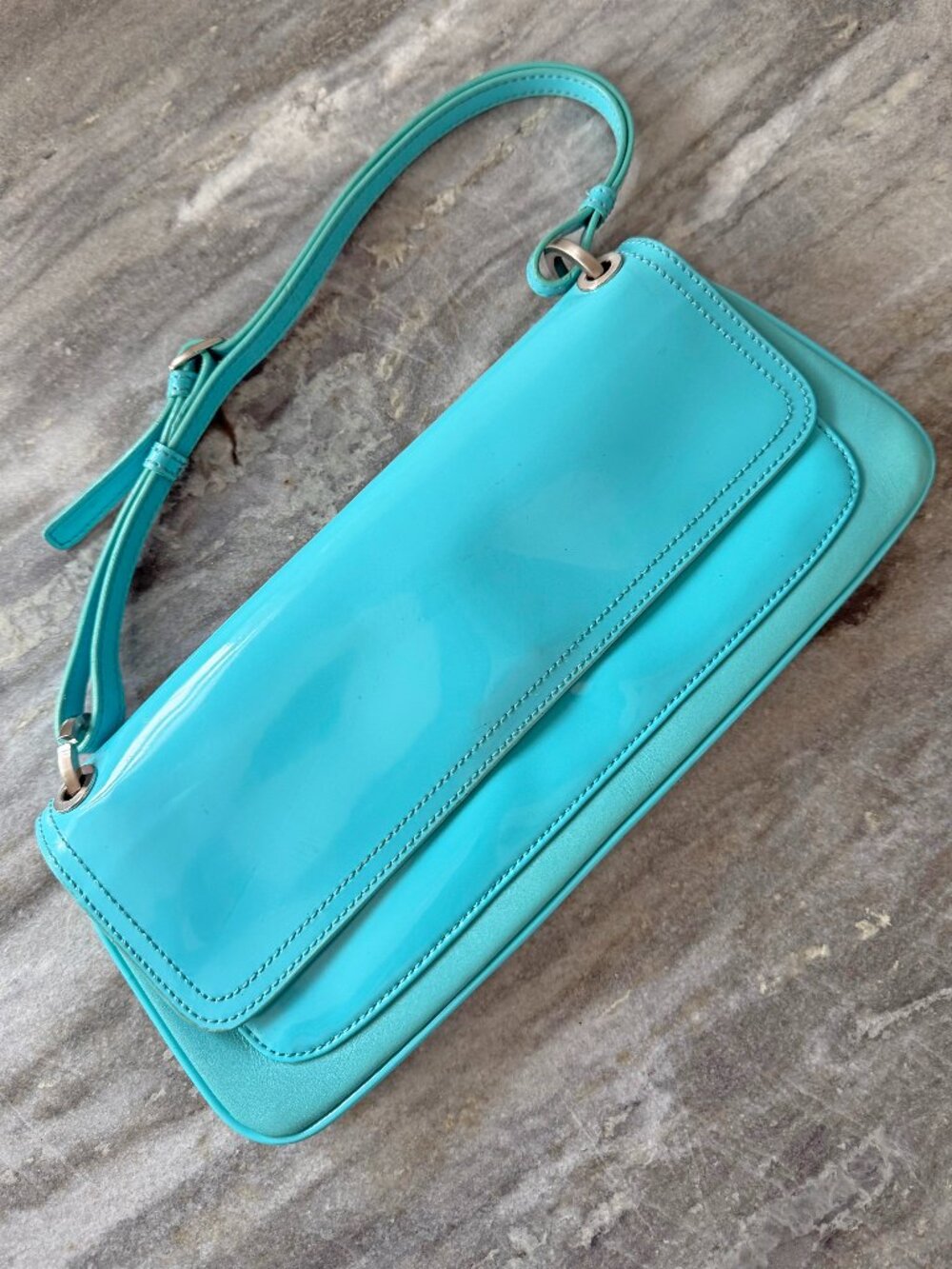 Ann Taylor Vibrant Turquoise Patent Leather Baguette Bag Y2K Vintage